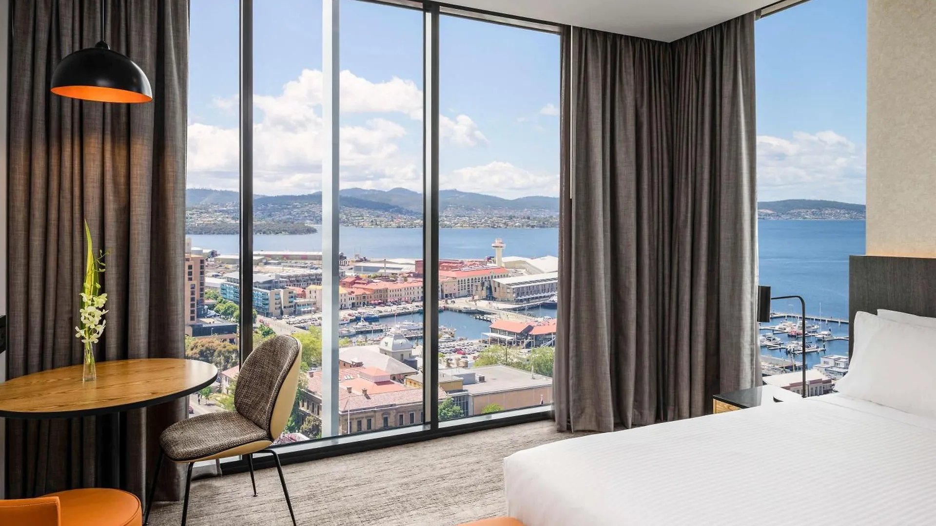 ****  Moevenpick Hotel Hobart Australien