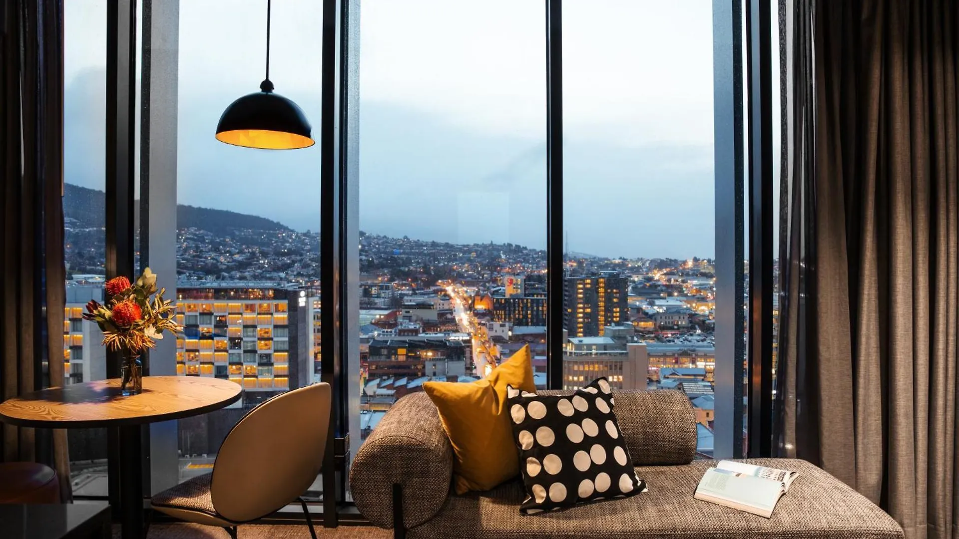 Moevenpick Hotel Хобарт 4*,