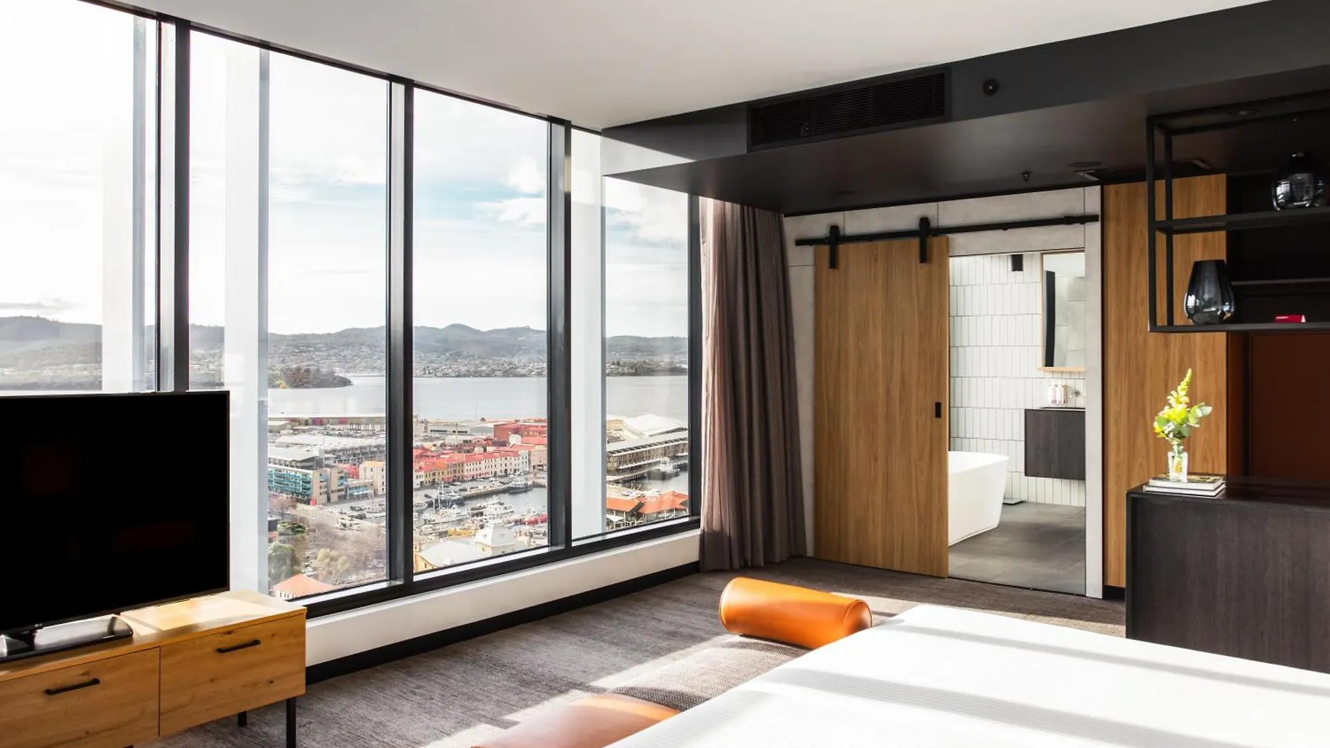 Moevenpick Hotel Hobart 4*,  Australia